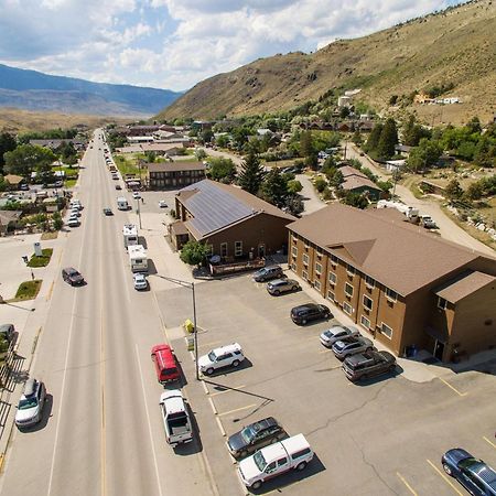 Super 8 By Wyndham Gardiner/Yellowstone Park Area Екстериор снимка