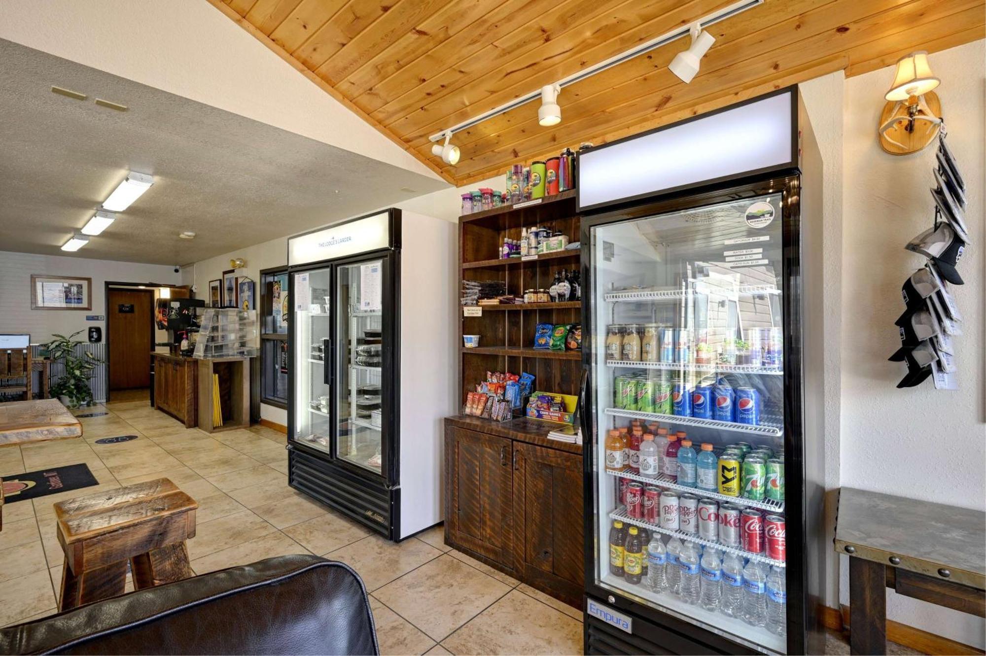 Super 8 By Wyndham Gardiner/Yellowstone Park Area Екстериор снимка