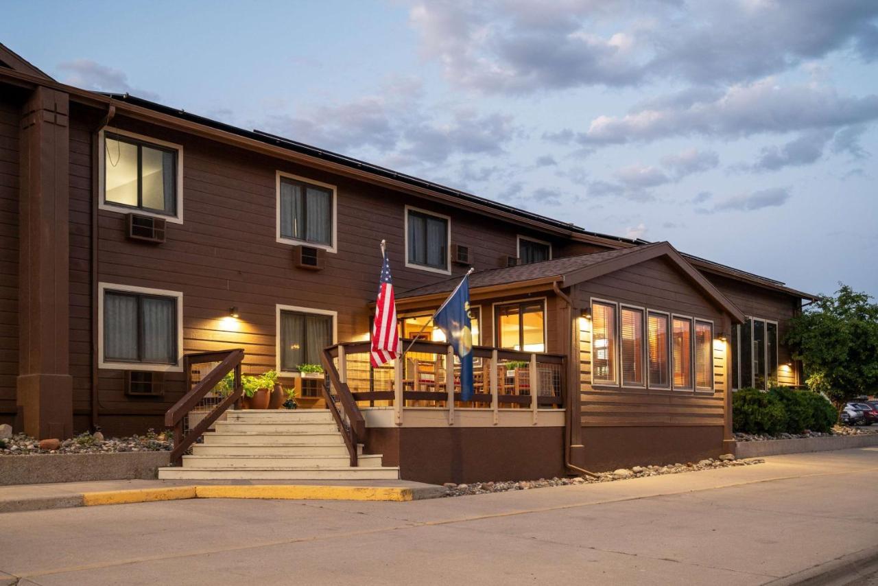 Super 8 By Wyndham Gardiner/Yellowstone Park Area Екстериор снимка